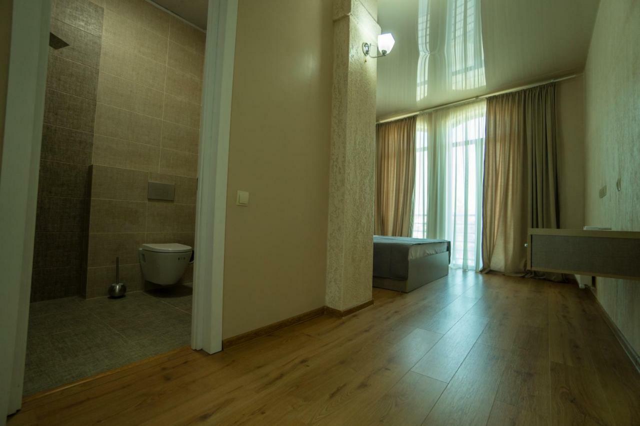 Twins Hotel Anaklia Buitenkant foto